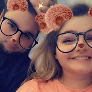 Meet your Posher, Abby